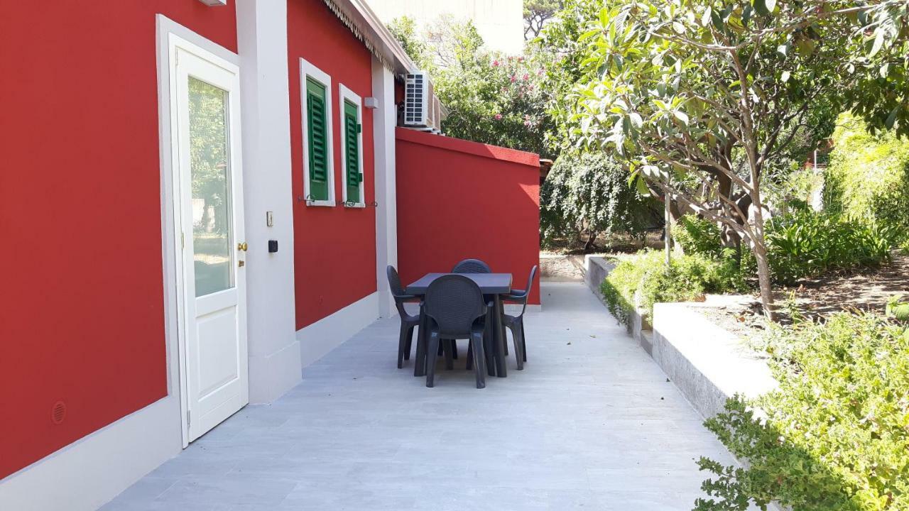 Giardino Labruto Apartment Messina Ngoại thất bức ảnh