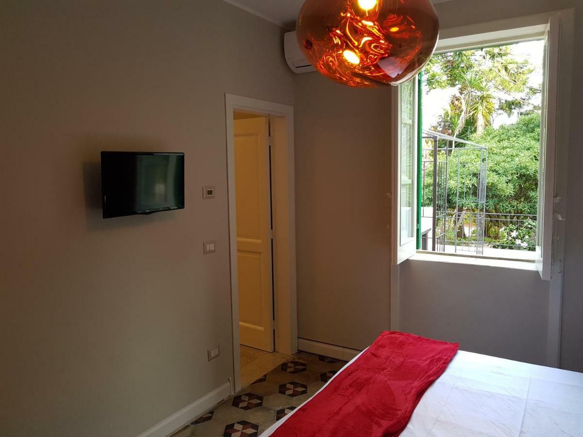 Giardino Labruto Apartment Messina Ngoại thất bức ảnh